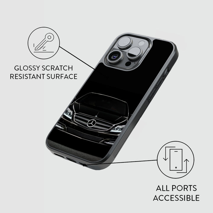 Mercds – Sleek Silhouette